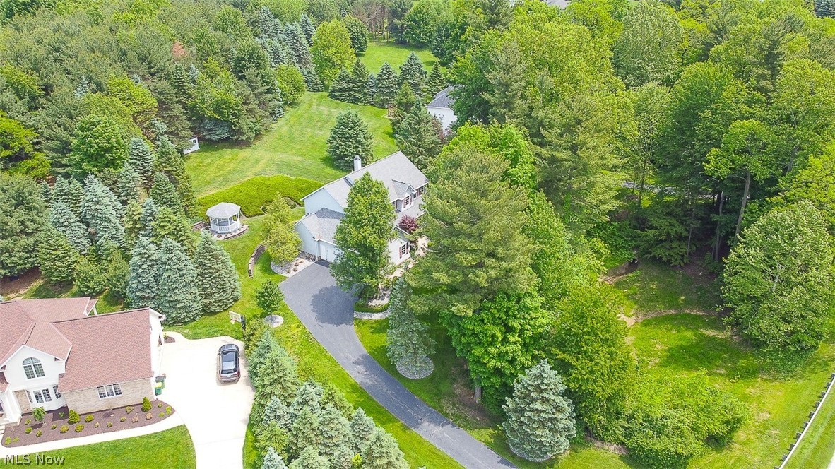 7937 Pinehurst Drive Kirtland OH 44094