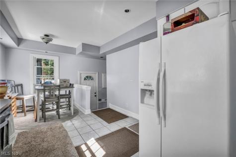 1930 Glenridge Road Euclid OH 44117