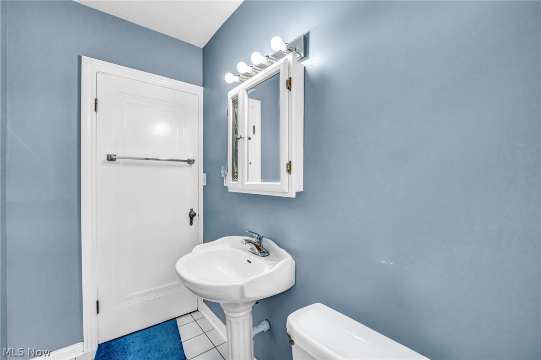 1930 Glenridge Road Euclid OH 44117