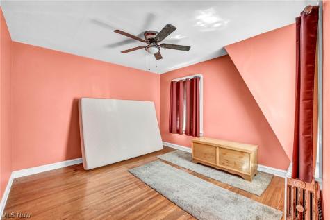 1930 Glenridge Road Euclid OH 44117