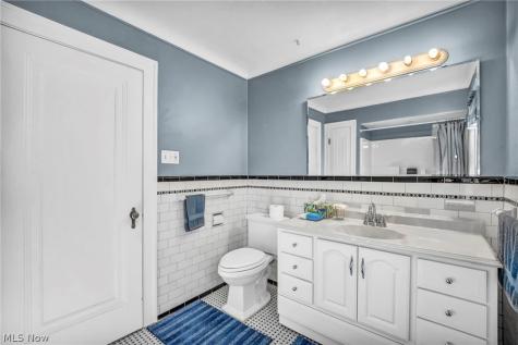 1930 Glenridge Road Euclid OH 44117