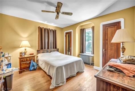 1930 Glenridge Road Euclid OH 44117