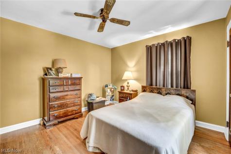 1930 Glenridge Road Euclid OH 44117