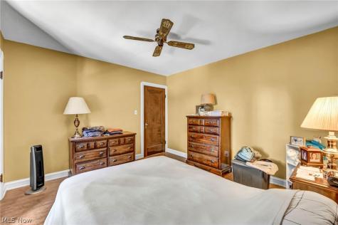 1930 Glenridge Road Euclid OH 44117