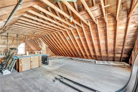 1930 Glenridge Road Euclid OH 44117