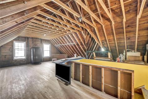 1930 Glenridge Road Euclid OH 44117