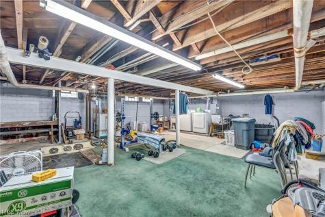 1930 Glenridge Road Euclid OH 44117