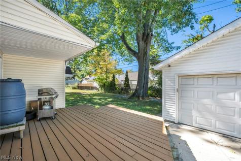 1930 Glenridge Road Euclid OH 44117