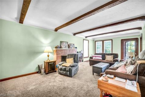 1930 Glenridge Road Euclid OH 44117