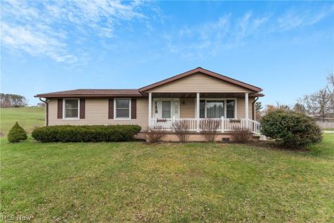 1090 Fort Road SW Dellroy OH 44620