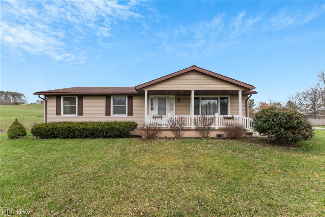 1090 Fort Road SW Dellroy OH 44620