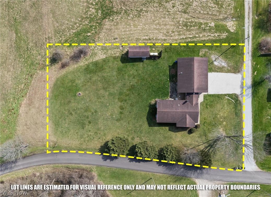 1090 Fort Road SW Dellroy OH 44620