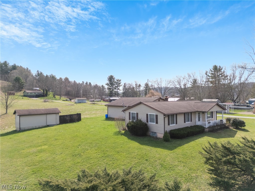 1090 Fort Road SW Dellroy OH 44620