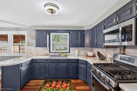 119 Pershing Avenue SE North Canton OH 44720