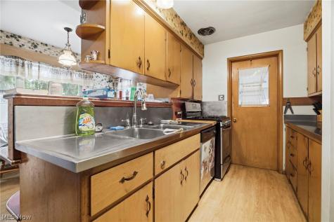 7 Birch Avenue Northfield OH 44067