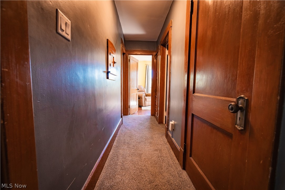 1564 Cascade Youngstown OH 44511