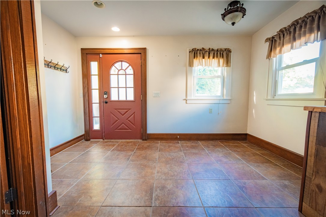 1564 Cascade Youngstown OH 44511