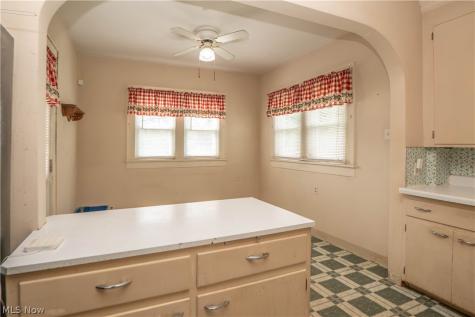 1326 12th Street NW Canton OH 44703