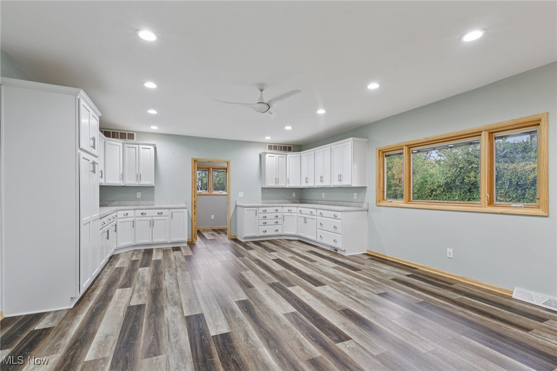 31021 Lake Shore Boulevard Willowick OH 44095