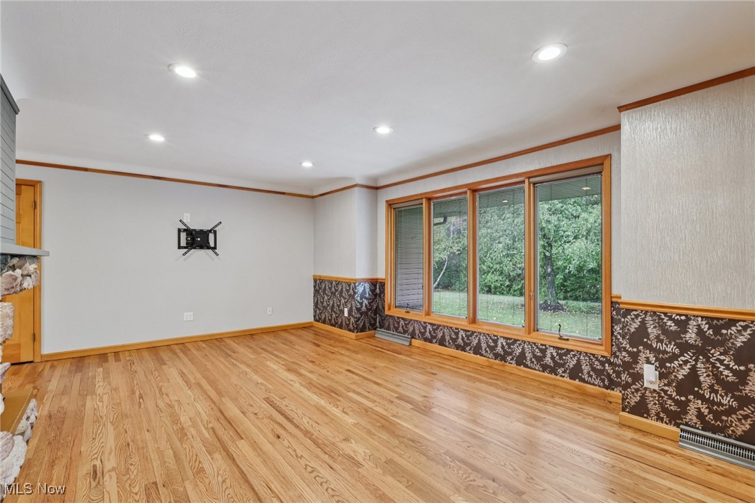 31021 Lake Shore Boulevard Willowick OH 44095