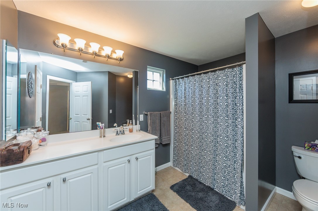 36086 Harbor Drive North Ridgeville OH 44039