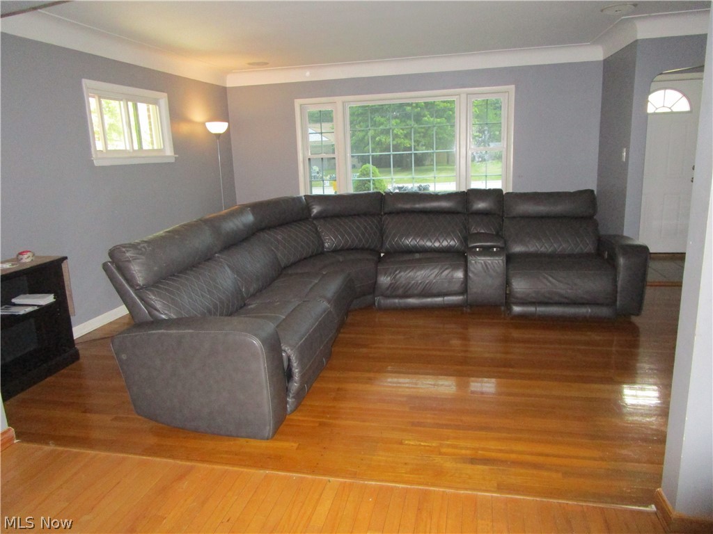 434 Douglas Boulevard Richmond Heights OH 44143