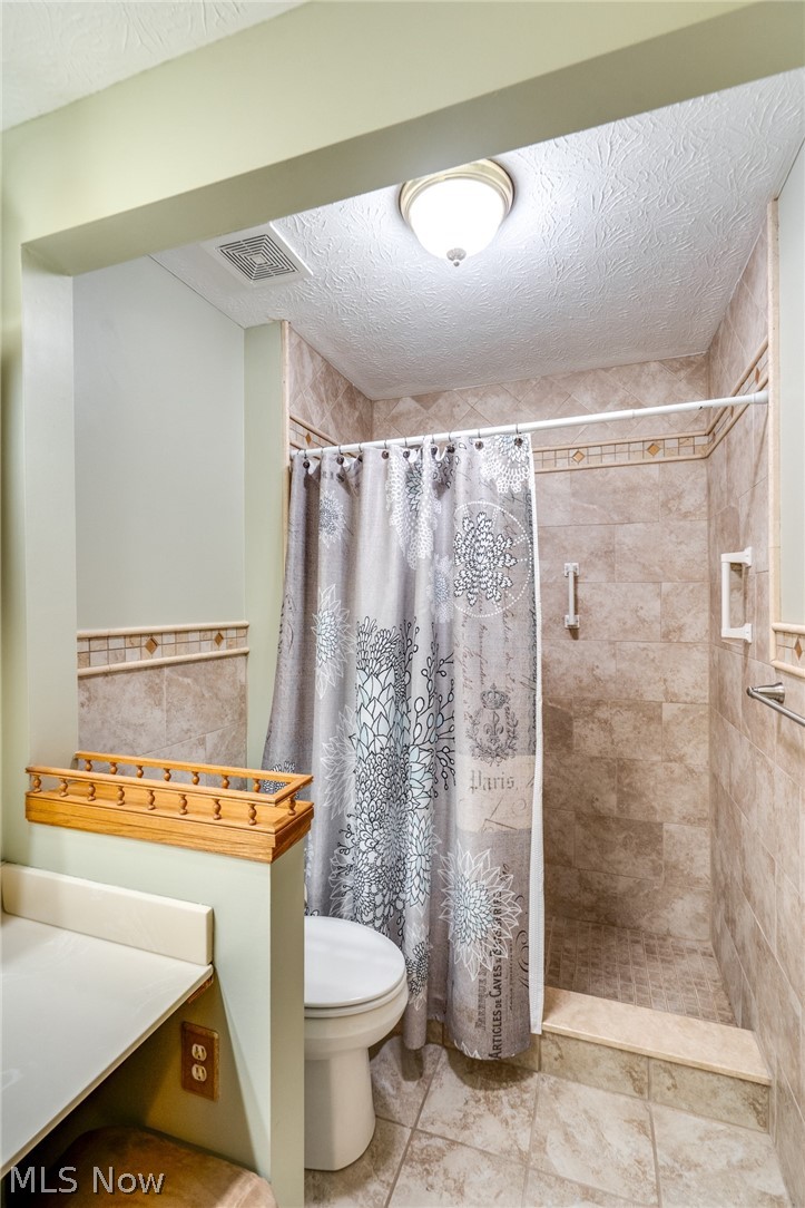 7004 Madison Avenue Madison OH 44057