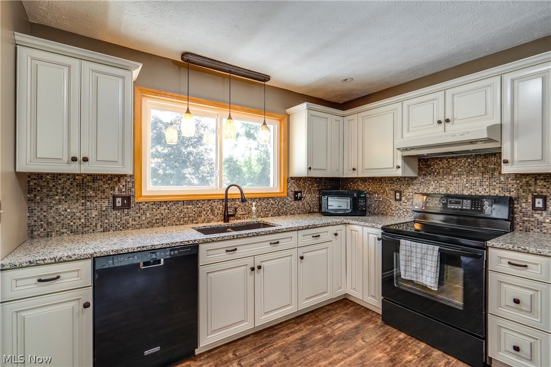 7004 Madison Avenue Madison OH 44057