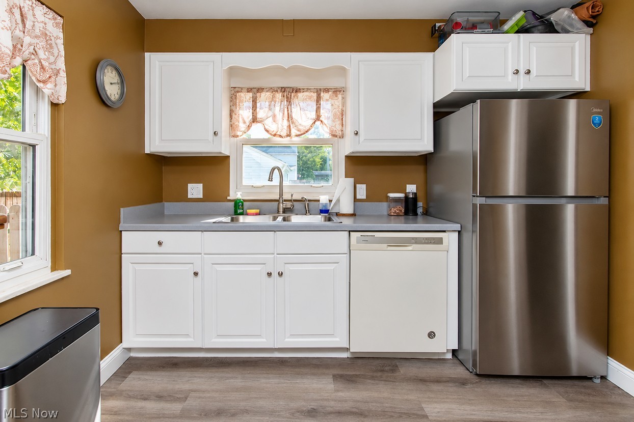 10083 Chesterfield Drive Parma Heights OH 44130