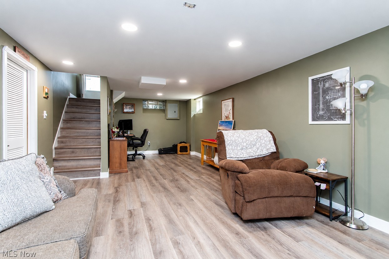 10083 Chesterfield Drive Parma Heights OH 44130