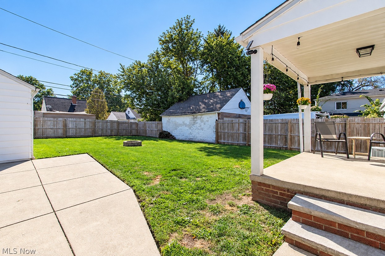10083 Chesterfield Drive Parma Heights OH 44130