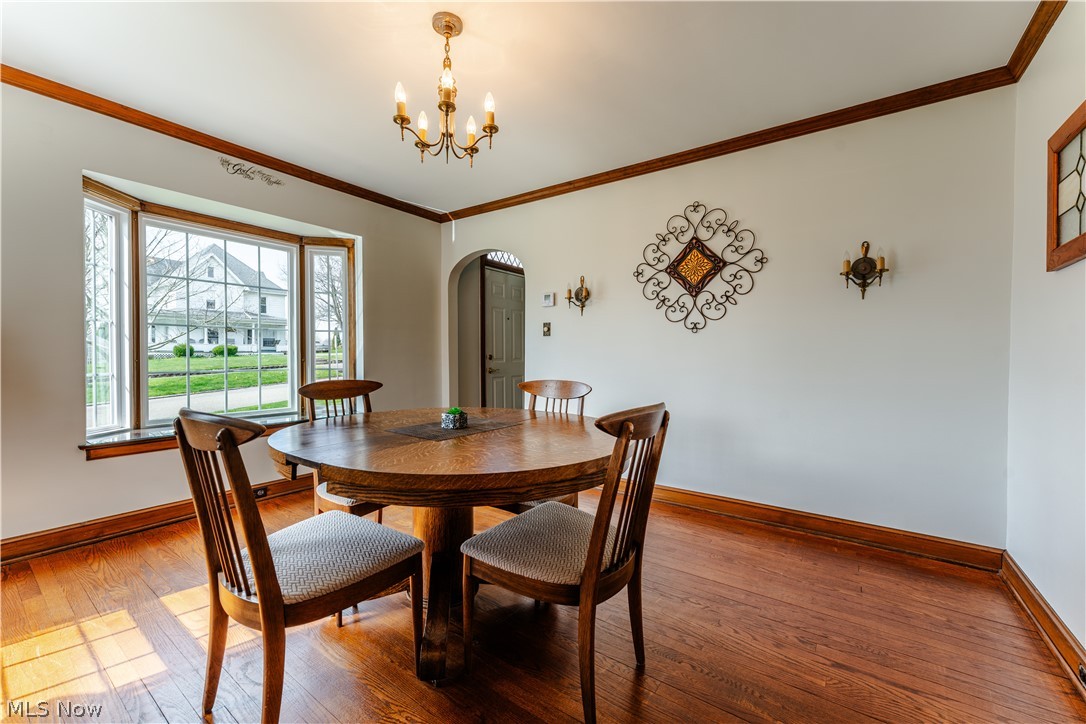 403 W Main Street Sugarcreek OH 44681
