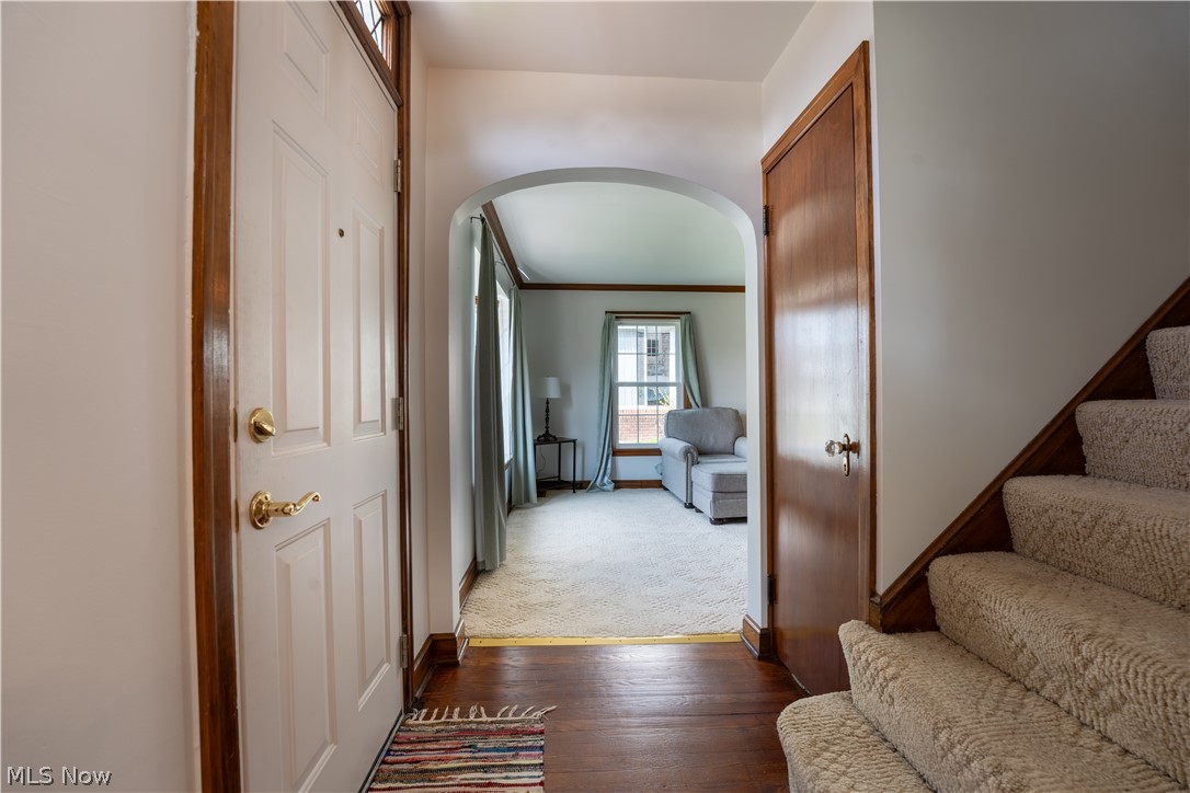 403 W Main Street Sugarcreek OH 44681
