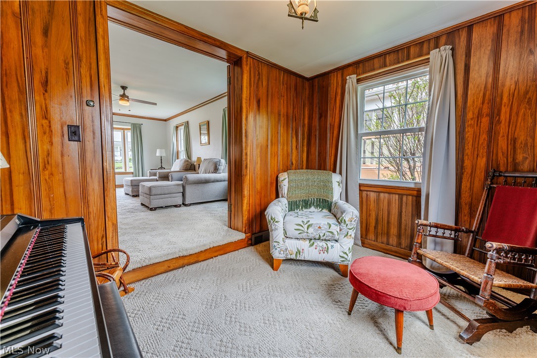 403 W Main Street Sugarcreek OH 44681