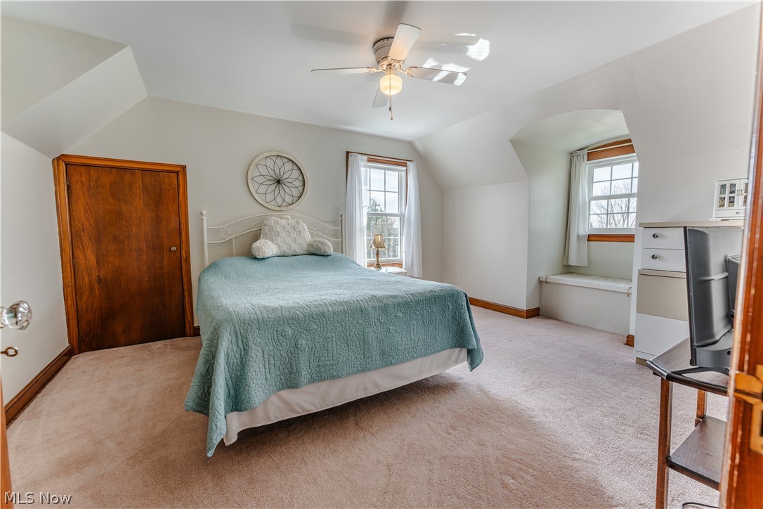403 W Main Street Sugarcreek OH 44681