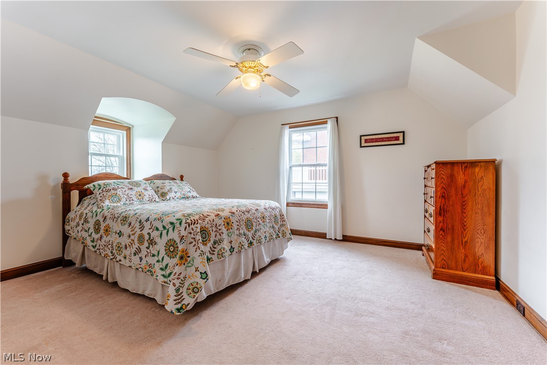 403 W Main Street Sugarcreek OH 44681