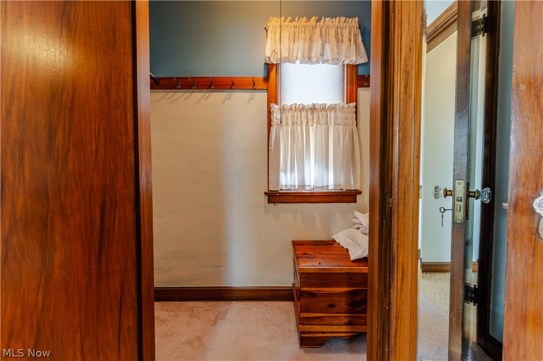 403 W Main Street Sugarcreek OH 44681