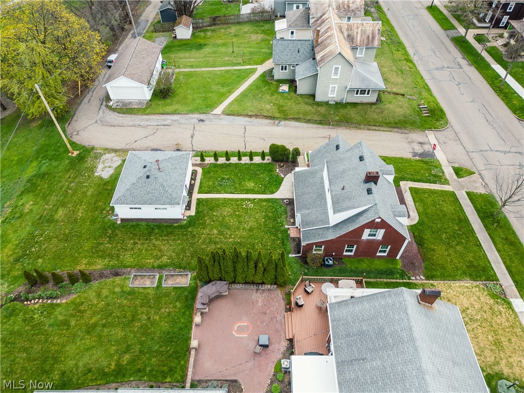403 W Main Street Sugarcreek OH 44681