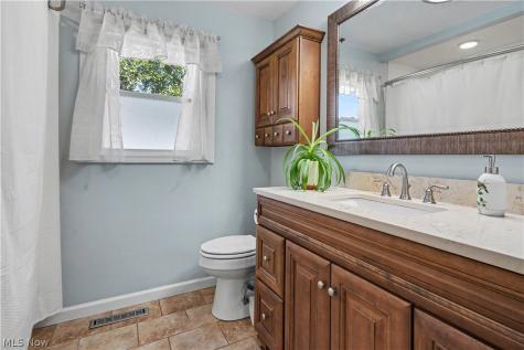103 Janet Road Marietta OH 45750