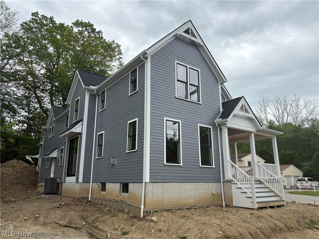 295 S Franklin Street Chagrin Falls OH 44022