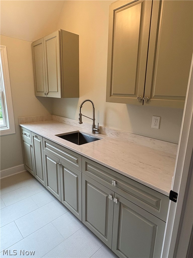 295 S Franklin Street Chagrin Falls OH 44022