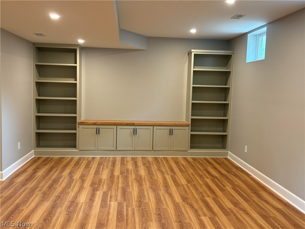 295 S Franklin Street Chagrin Falls OH 44022