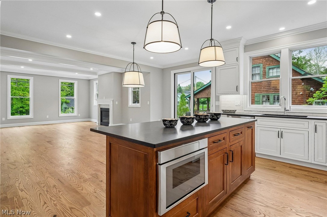 295 S Franklin Street Chagrin Falls OH 44022