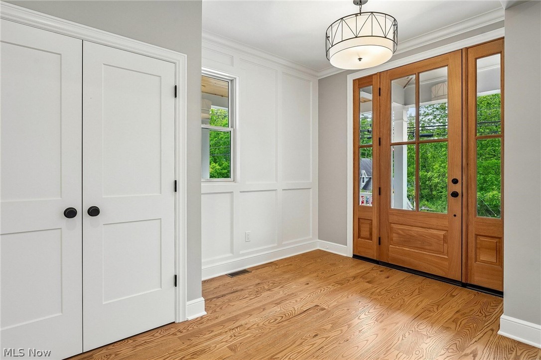 295 S Franklin Street Chagrin Falls OH 44022