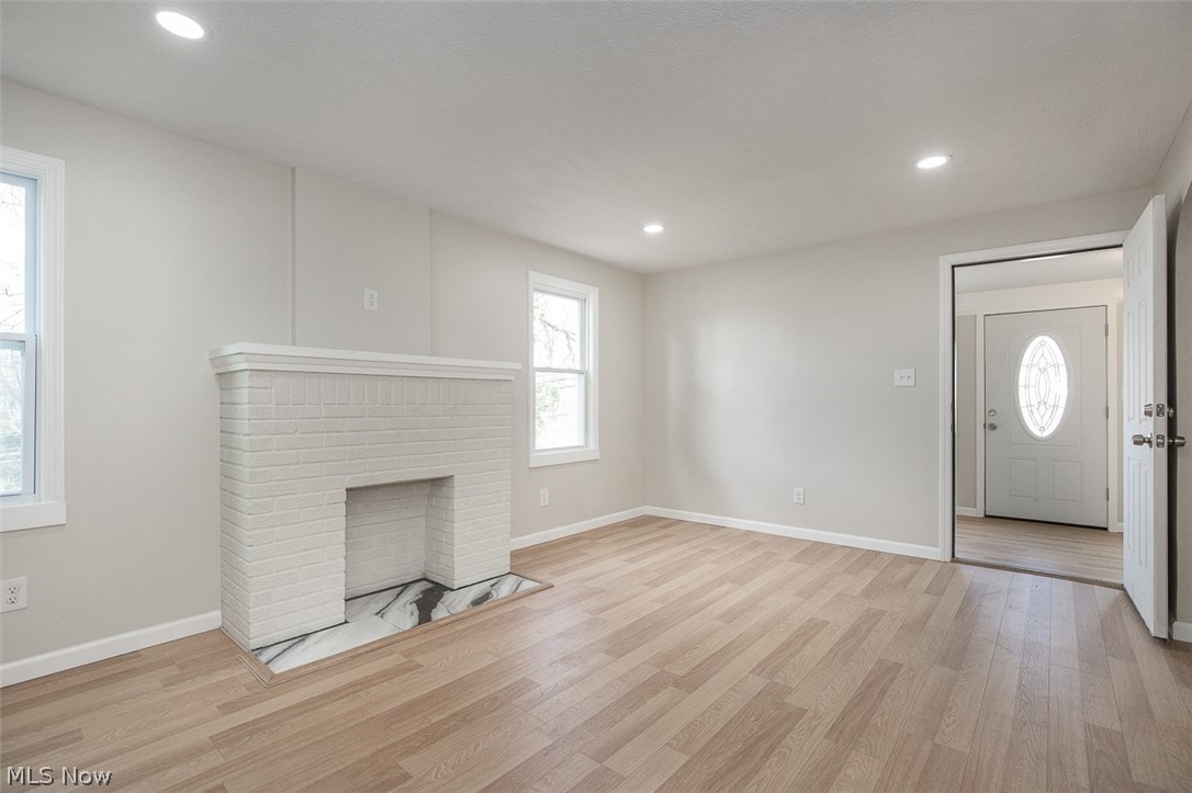 1184 Niagara Avenue Akron OH 44305