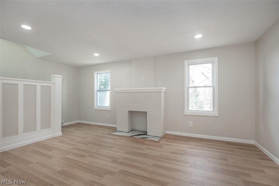 1184 Niagara Avenue Akron OH 44305
