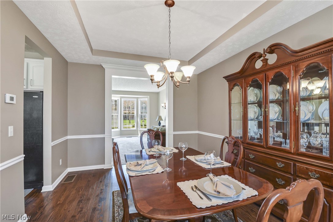 607 Parkside Drive Avon Lake OH 44012