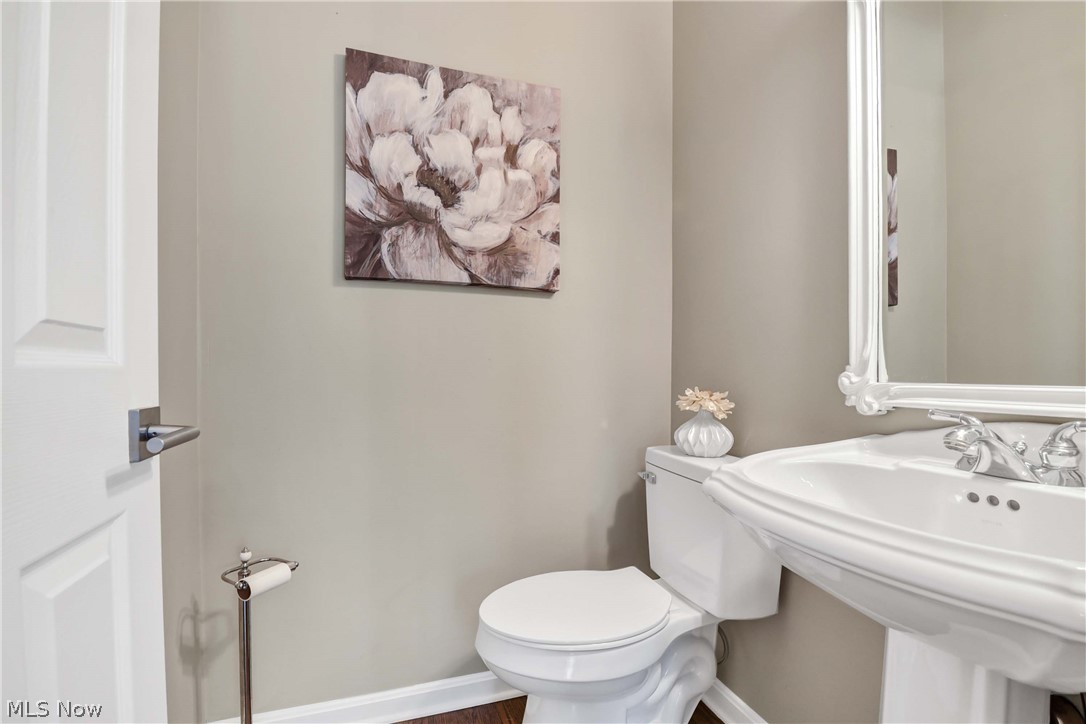 607 Parkside Drive Avon Lake OH 44012