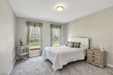 607 Parkside Drive Avon Lake OH 44012
