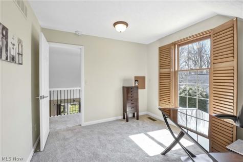 607 Parkside Drive Avon Lake OH 44012